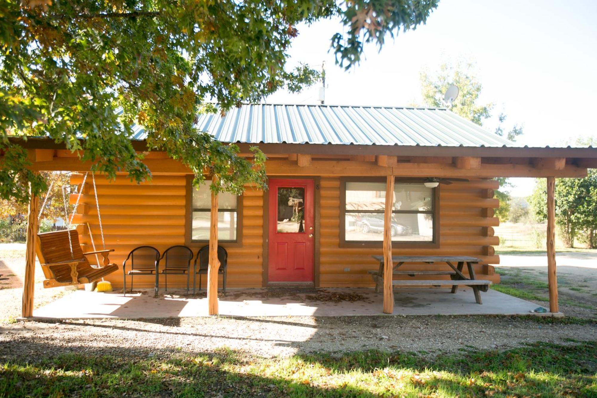River Bluff Cabins Rio Frio Eksteriør bilde
