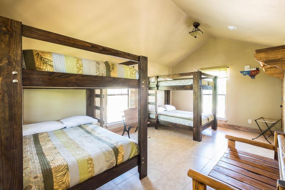 River Bluff Cabins Rio Frio Rom bilde