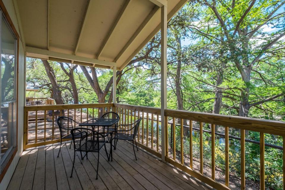 River Bluff Cabins Rio Frio Rom bilde