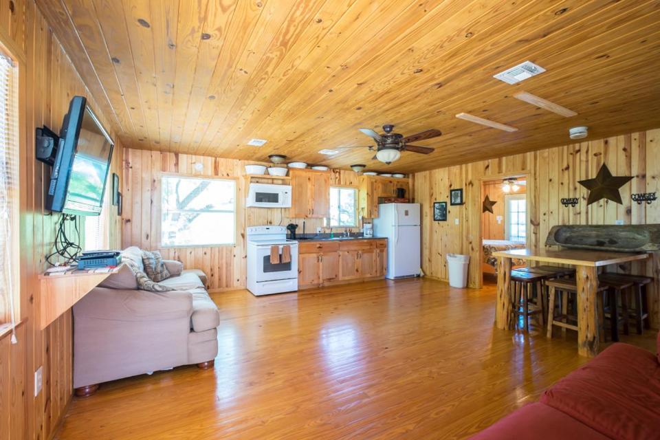 River Bluff Cabins Rio Frio Eksteriør bilde